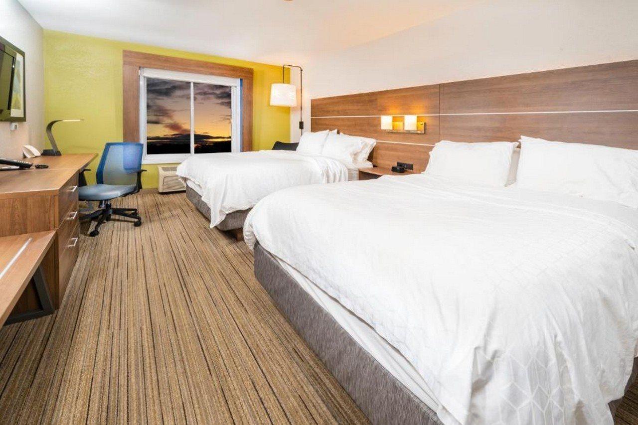 Holiday Inn Express Rochelle By Ihg Екстериор снимка