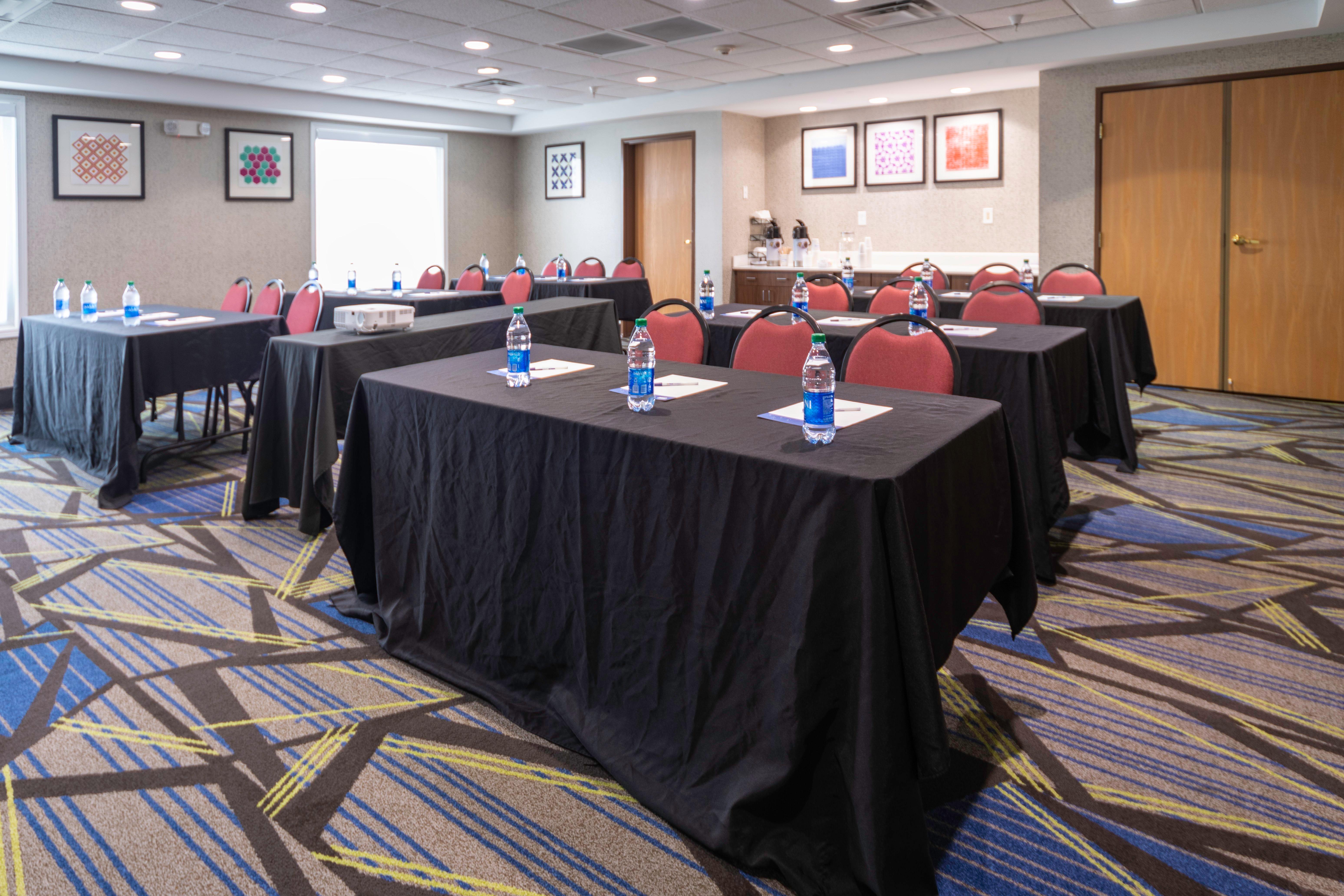 Holiday Inn Express Rochelle By Ihg Екстериор снимка