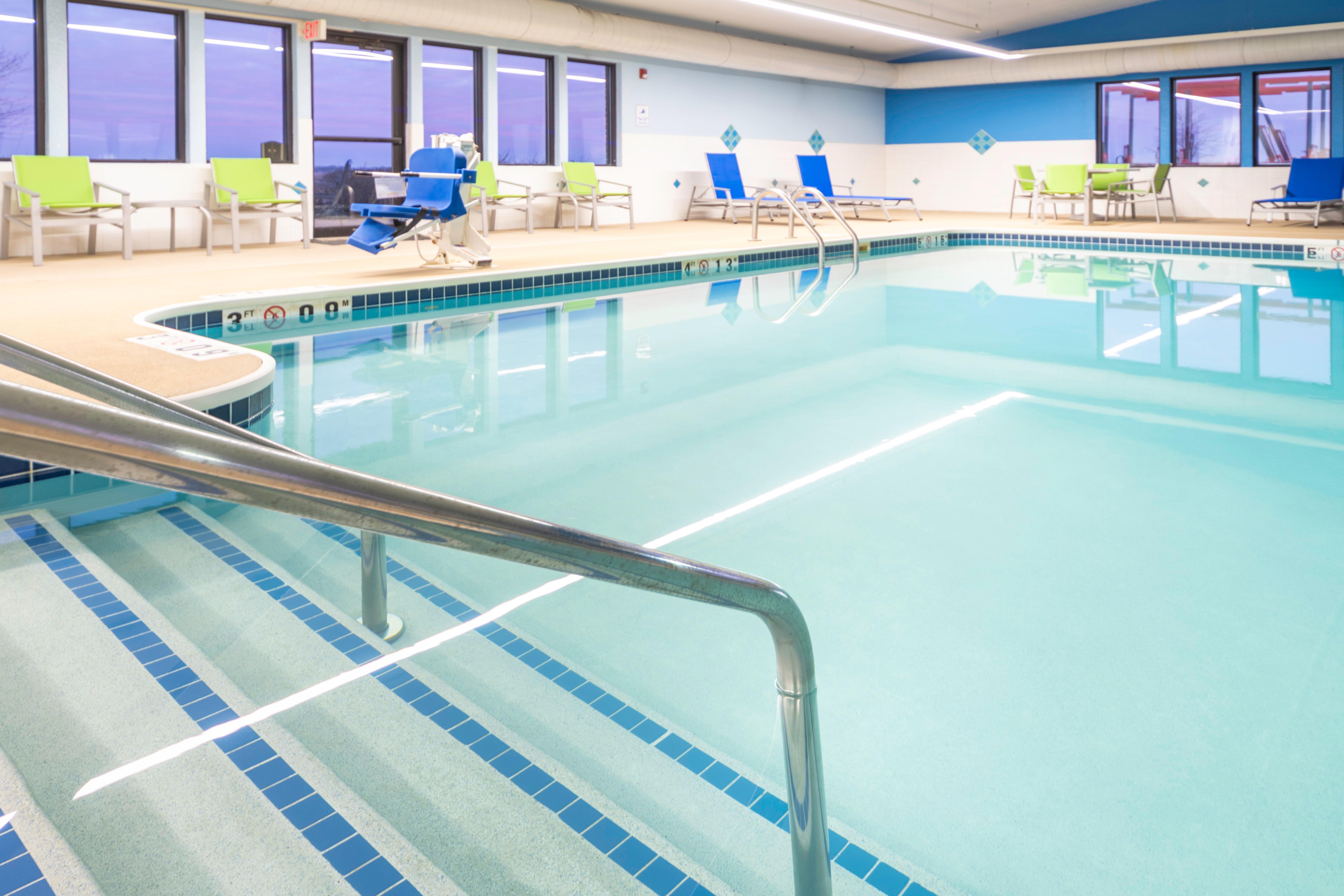 Holiday Inn Express Rochelle By Ihg Екстериор снимка