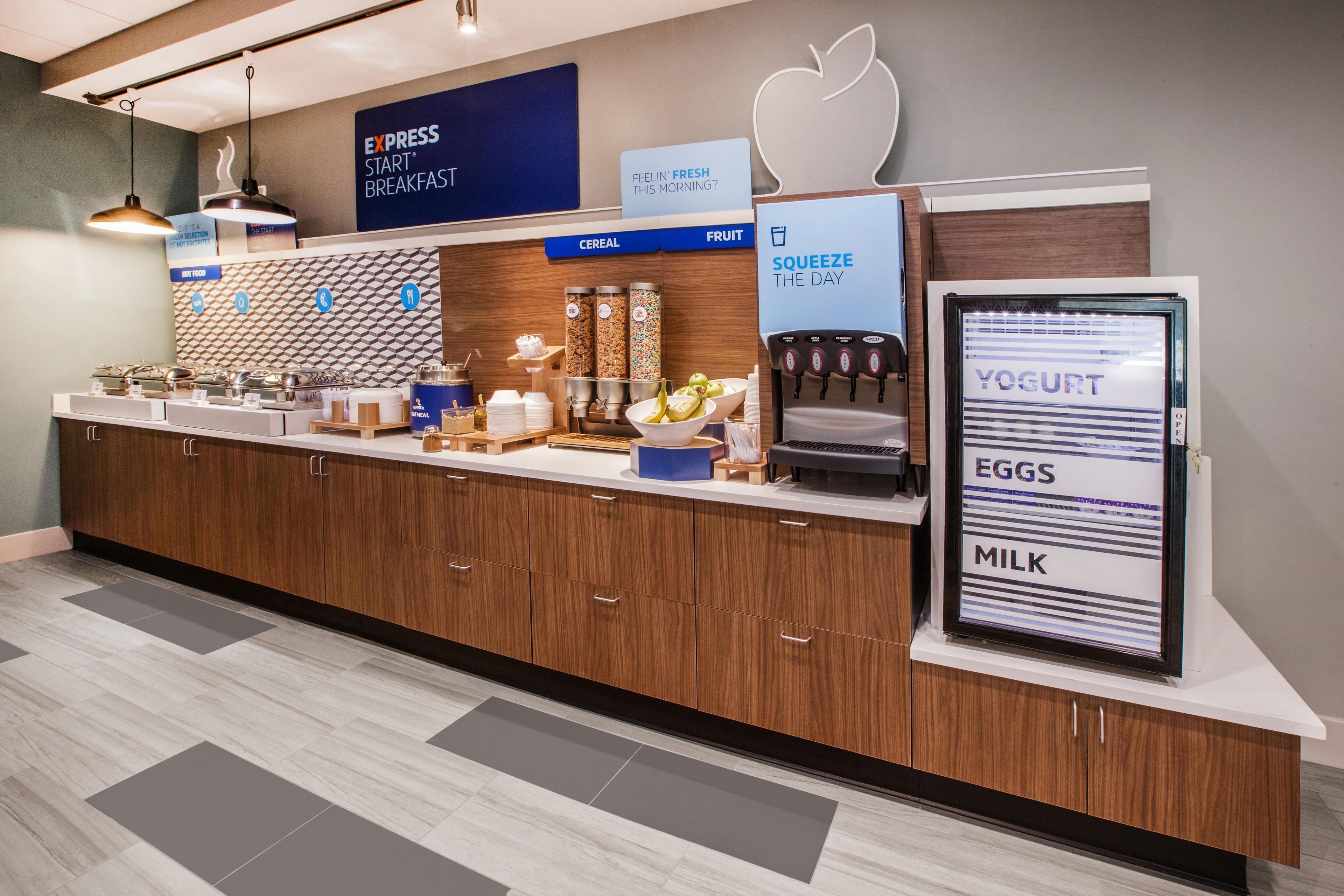 Holiday Inn Express Rochelle By Ihg Екстериор снимка