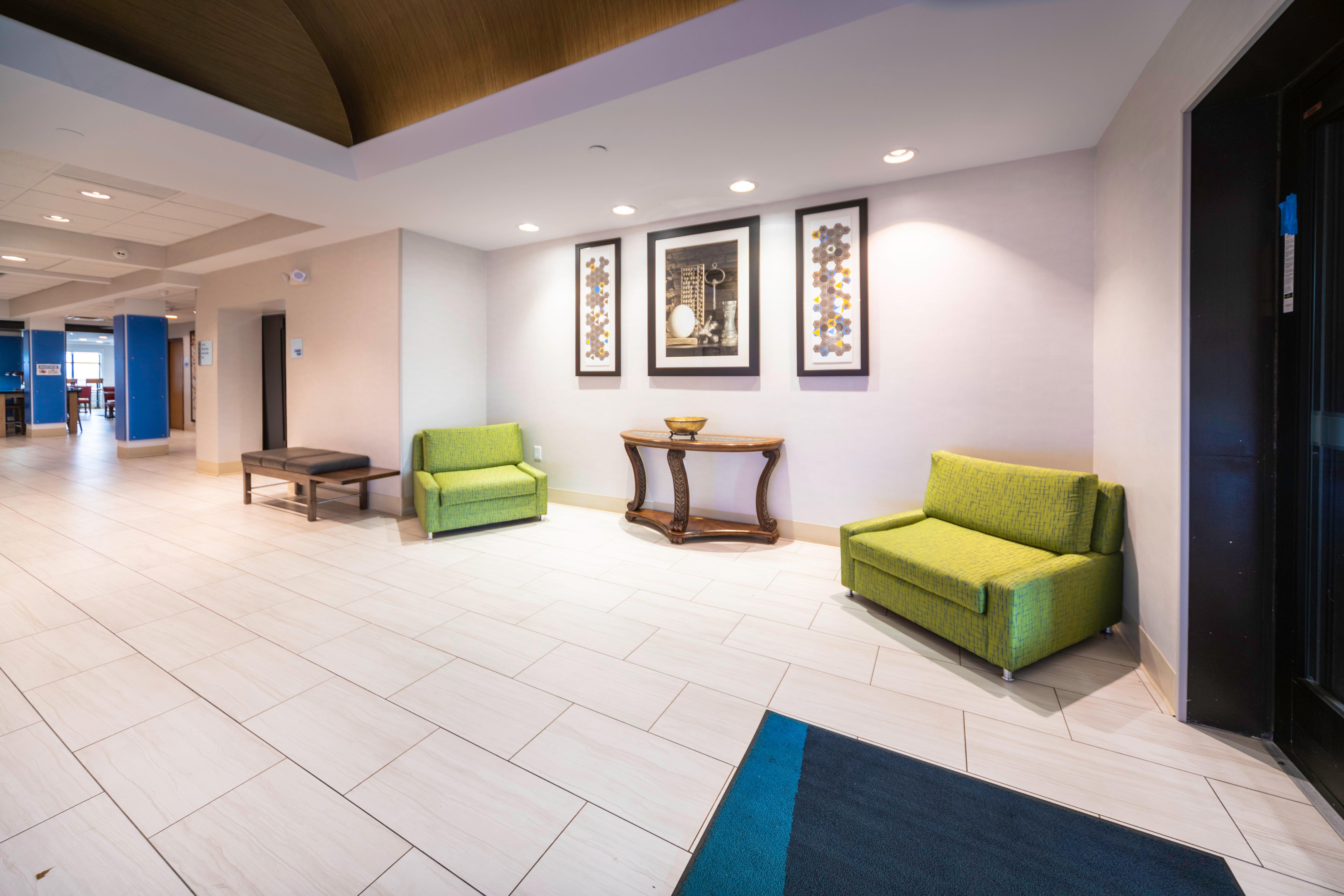 Holiday Inn Express Rochelle By Ihg Екстериор снимка
