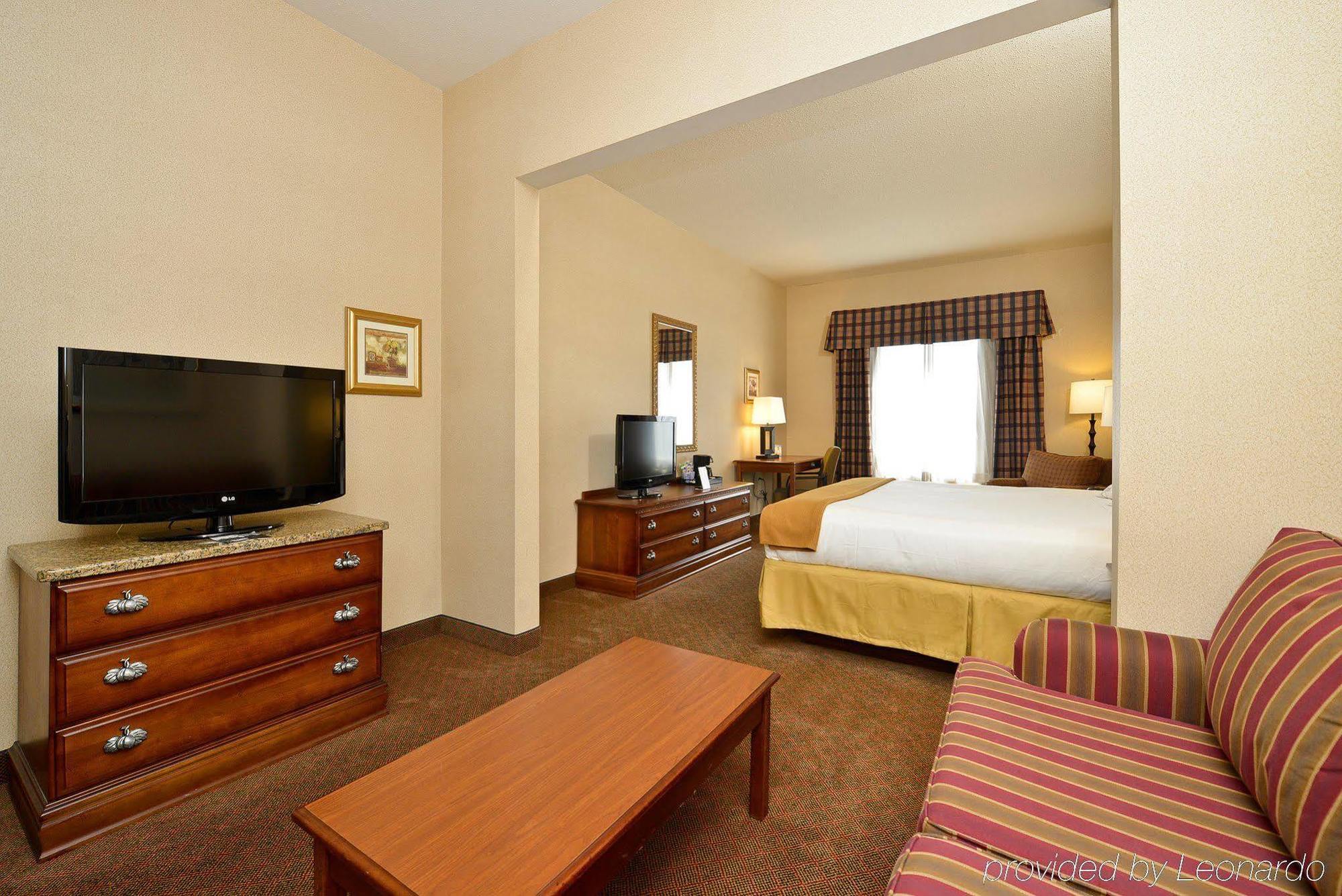 Holiday Inn Express Rochelle By Ihg Екстериор снимка